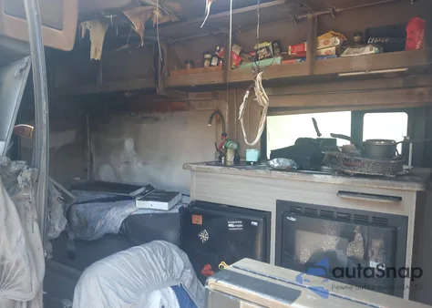 2021 Ram Promaster 3500 Window Van High Roof 159 Wb Ext из США, поврежденный, VIN 3C6MRVUG8ME557688